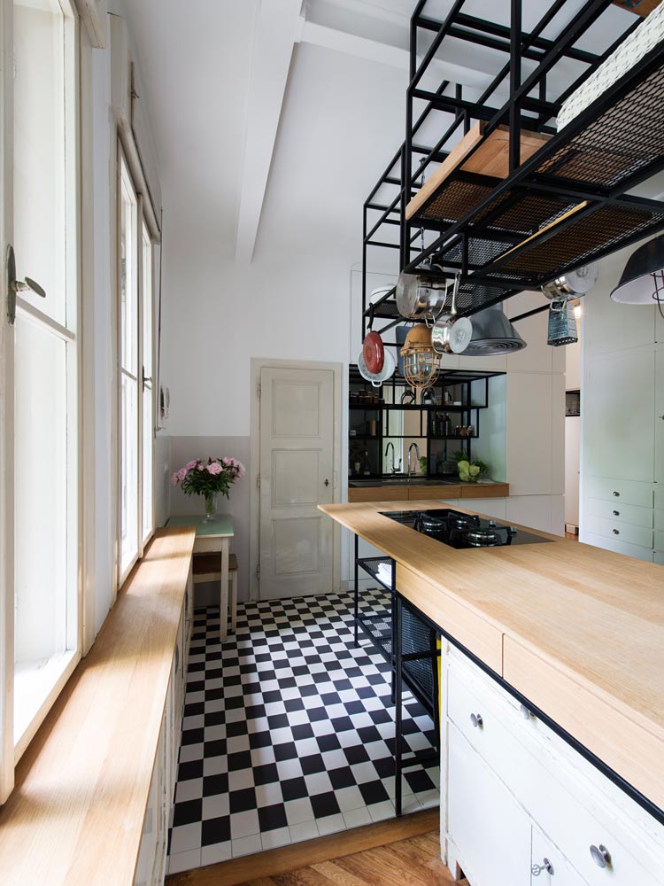 Die Küche im Überblick – Foto: Sorin Morar