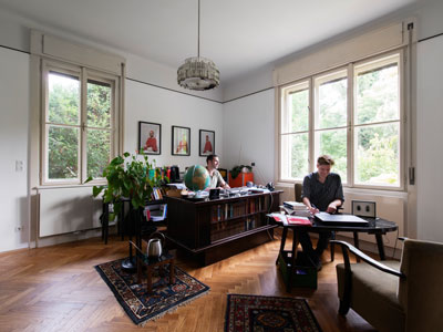 Die Bibilothek – Foto: Sorin Morar