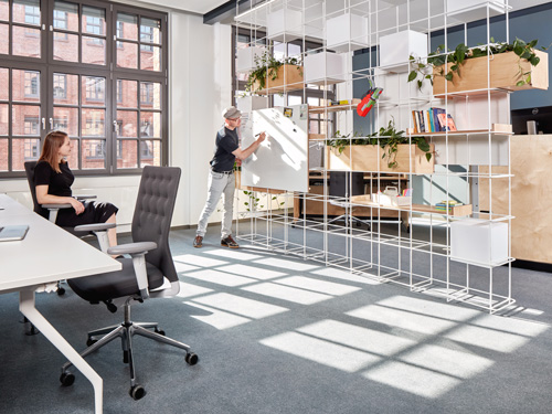 Modular storage frames – Photo: Eduardo Perez