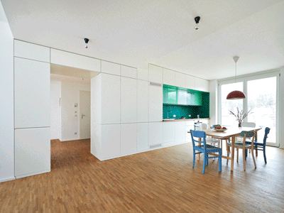 Kitchen and dining room – Photo: Sorin Morar