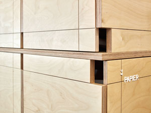 Handle detail – Photo: Eduardo Perez