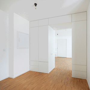 the wardrobe – Photo: Sorin Morar