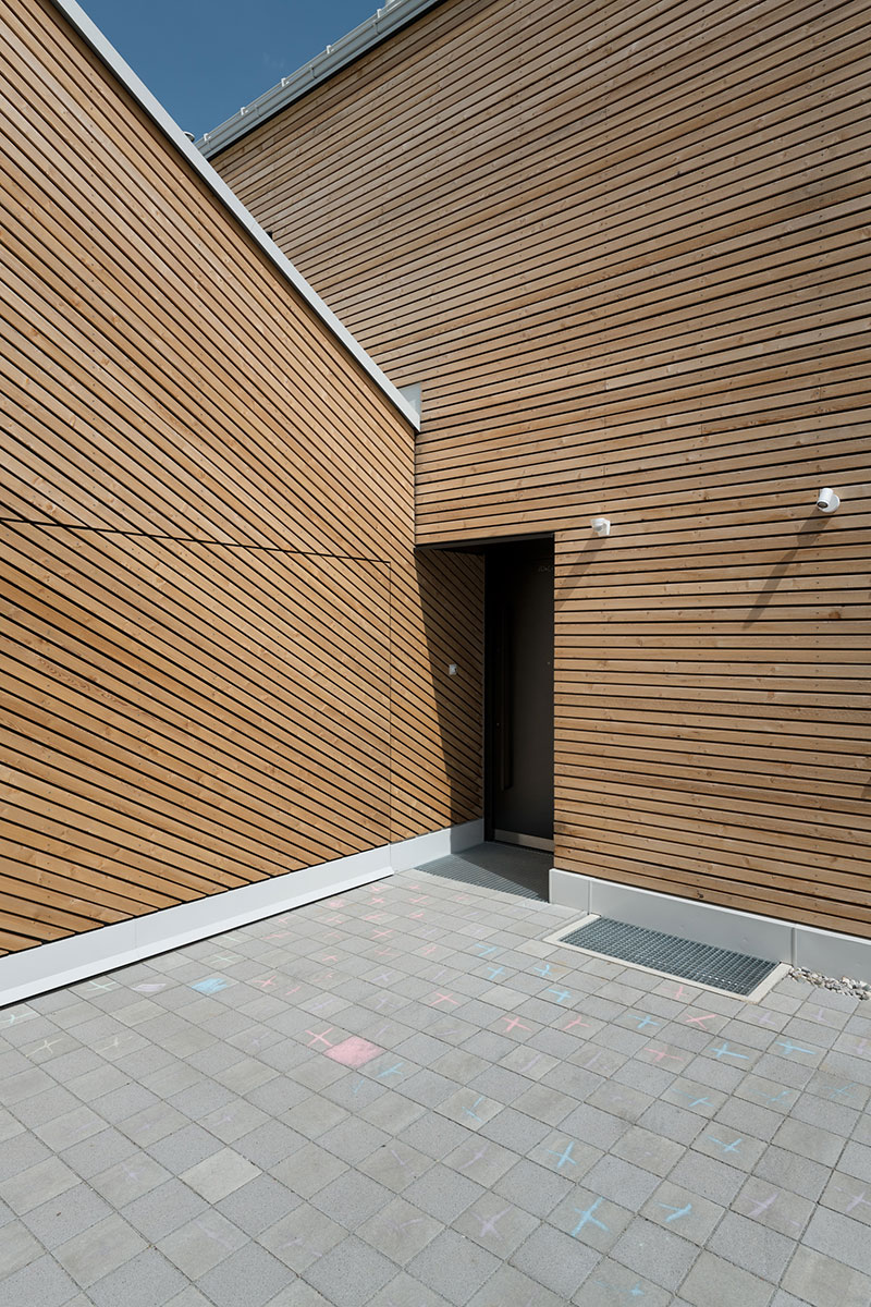 <br />
<b>Warning</b>:  Undefined variable $img_alt in <b>/home/clients/139902027b02ca8b3b5e9f9cb333faed/sites/ifub.de/wp-content/themes/ifub-theme/template-project.php</b> on line <b>126</b><br />
