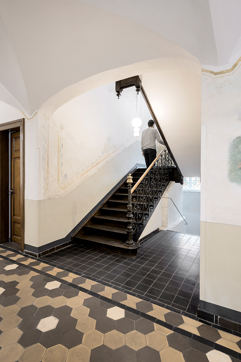 <br />
<b>Warning</b>:  Undefined variable $img_alt in <b>/home/clients/139902027b02ca8b3b5e9f9cb333faed/sites/ifub.de/wp-content/themes/ifub-theme/template-project.php</b> on line <b>126</b><br />
