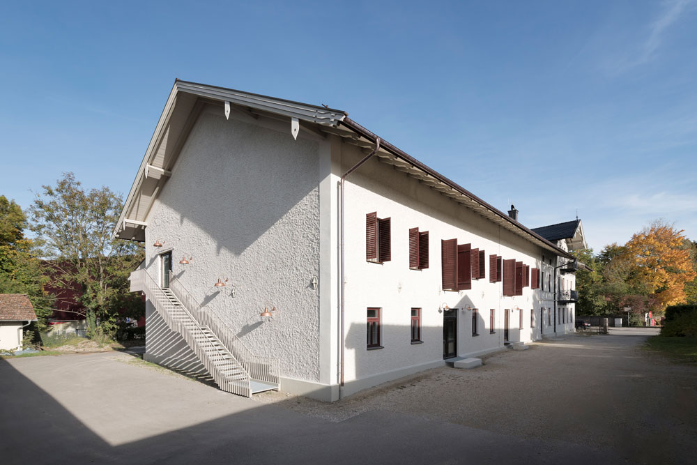 <br />
<b>Warning</b>:  Undefined variable $img_alt in <b>/home/clients/139902027b02ca8b3b5e9f9cb333faed/sites/ifub.de/wp-content/themes/ifub-theme/template-project.php</b> on line <b>126</b><br />
