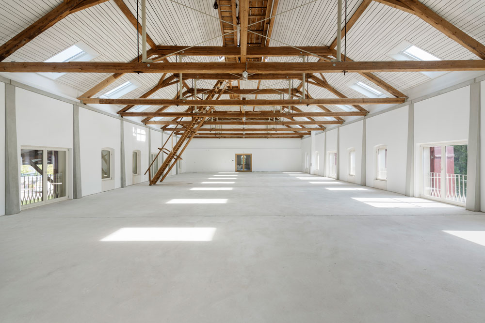 <br />
<b>Warning</b>:  Undefined variable $img_alt in <b>/home/clients/139902027b02ca8b3b5e9f9cb333faed/sites/ifub.de/wp-content/themes/ifub-theme/template-project.php</b> on line <b>126</b><br />
