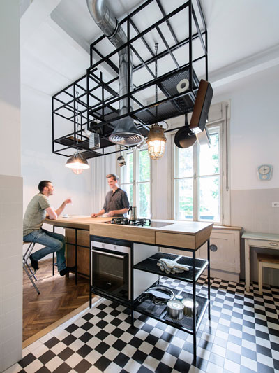 <br />
<b>Warning</b>:  Undefined variable $img_alt in <b>/home/clients/139902027b02ca8b3b5e9f9cb333faed/sites/ifub.de/wp-content/themes/ifub-theme/template-project.php</b> on line <b>130</b><br />
